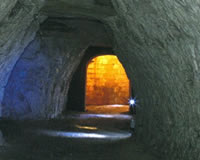 Palais des Grottes: Ondergrondse gangen