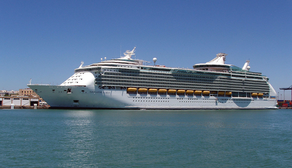 Haven van Cadiz: Boot naar Canarische Eilanden en Cruise